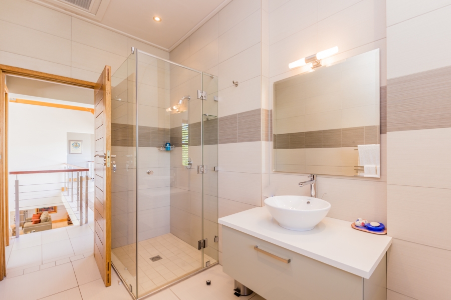 4 Bedroom Property for Sale in Pearl Valley at Val de Vie Western Cape